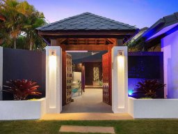 contemporary-gates-108